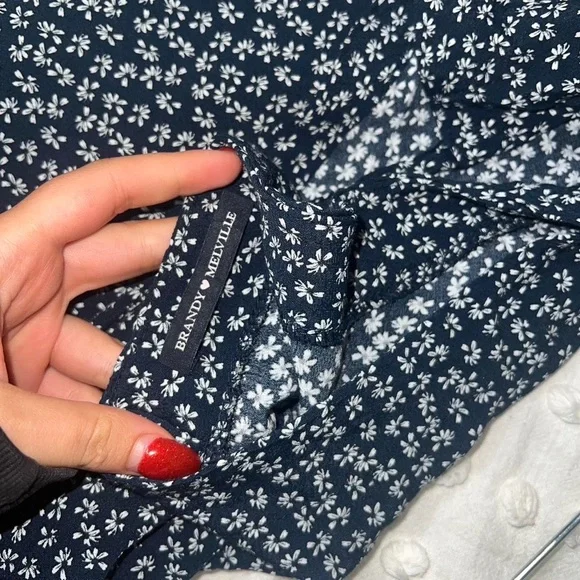 SOLD! Brandy Melville Navy Floral Wrap Mini Skirt, One Size - Picture 3 of 7